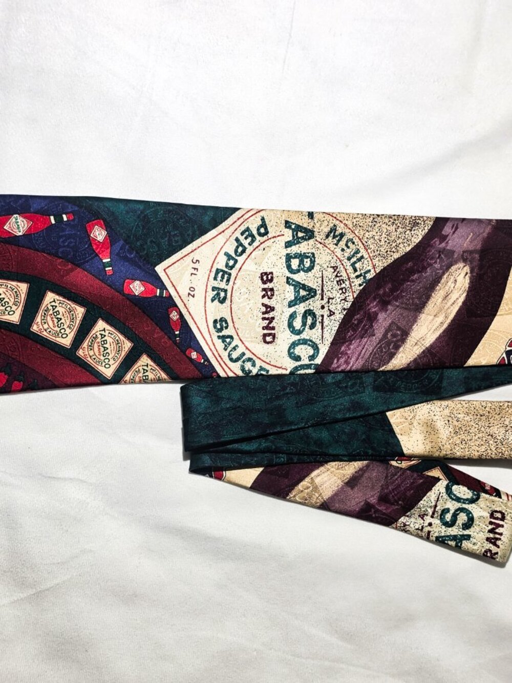 Vintage Tobasco Brand pepper Sauce Novelty Necktie 100% silk multicolor BRAND